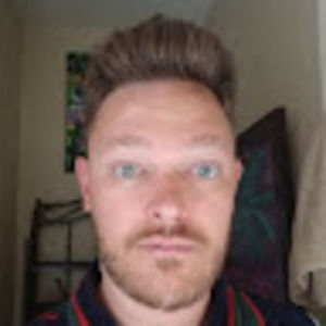 Meet your Posher, Derek